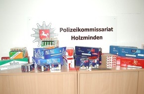 Polizeiinspektion Hameln-Pyrmont/Holzminden: POL-HOL: Nach Einbruch in Kiosk in Dassel: Zwei 17-jährige nach Verkehrskontrolle festgenommen - Diebesgut im Wert von ca. 1.000, -- EUR sichergestellt -