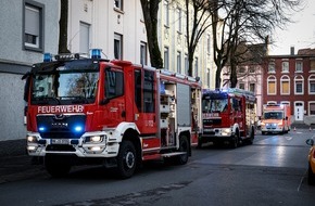 Feuerwehr Iserlohn: FW-MK: Entstehungsbrand in einer Lagerhalle