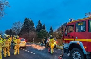 Feuerwehr Dresden: FW Dresden: Drei verletzte Personen nach Verkehrsunfall