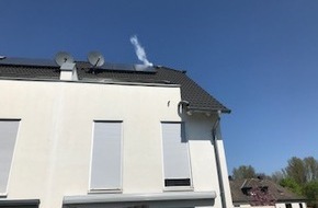 Feuerwehr Bochum: FW-BO: Defekter Solarwarmwasserbereiter sorgt für Feuerwehreinsatz