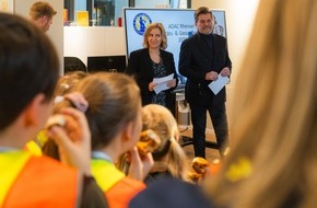 ADAC Mittelrhein e.V.: ADAC Rhenser-Mobilitäts- & Gesundheitspreis 2024: Thomas Anders und Katrin Eder zeichnen rheinland-pfälzische Grundschulen aus