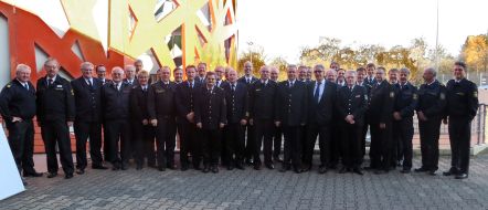 Feuerwehr Essen: FW-E: Ulrich Bogdahn als Vorsitzender der Arbeitsgemeinschaft der Leiter der Berufsfeuerwehren Nordrhein-Westfalens einstimmig wiedergewählt