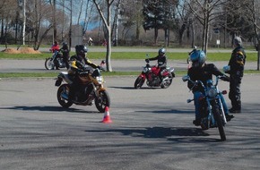 Allianz Suisse: Übung macht den Meister: Allianz Suisse bietet wieder Motorrad-Fahrsicherheitstrainings an (BILD)