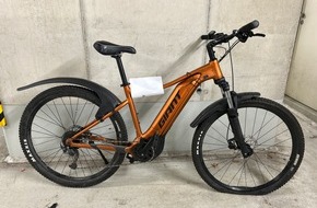 Polizeipräsidium Südhessen: POL-DA: Darmstadt: Fahrrad und E-Scooter sichergestellt / Die Kriminalpolizei sucht den Eigentümer