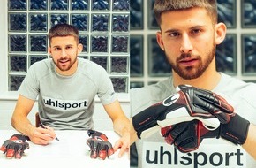 uhlsport GmbH: Guglielmo Vicario, "Venom Vicario", wählt uhlsport als Torwarthandschuh-Partner