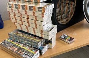 Hauptzollamt Landshut: HZA-LA: Musikbox wird zum Schmuggelversteck Landshuter Zoll stellt 8.600 Zigaretten sicher