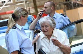 Polizei Rhein-Erft-Kreis: POL-REK: Handtasche geraubt - Bergheim