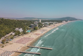 Gesund werden, wo andere Urlaub machen: Albena vereint Medizin, Natur und Erholung