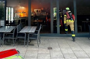 Feuerwehr Stuttgart: FW Stuttgart: Brennende Fritteuse in Gaststätte