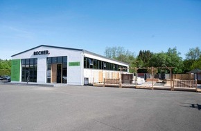 Becher GmbH & Co. KG: Holzgroßhändler Becher eröffnet neue Indoor- und Outdoor-Ausstellung in St. Wendel