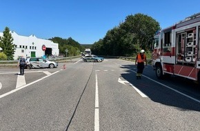 Polizeidirektion Trier: POL-PDTR: Verkehrsunfall mit Verletzten sorgt für kurzfristige Vollsperrung der B53 bei Trier-Ehrang