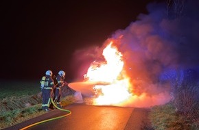 Freiwillige Feuerwehr Aurich: FW-AUR: Sprinter niedergebrannt