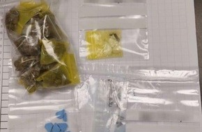Bundespolizeidirektion Sankt Augustin: BPOL NRW: Bundespolizisten stellen Mann mit bunten Strauß an Drogen