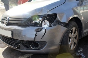 Kreispolizeibehörde Olpe: POL-OE: Leichtverletzte bei Verkehrsunfall