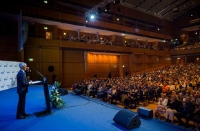 Bundesinnung der Hörakustiker KdöR: Bundesweit größte Gesellenfreisprechung in Lübeck / Die Hörakustiker-Branche feiert neue 511 Fachkräfte