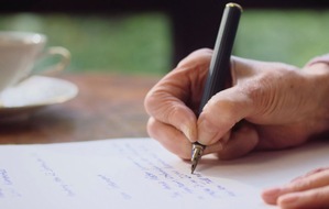 Initiative "Mein Erbe tut Gutes. Das Prinzip Apfelbaum": Gutes tun zum Jahreswechsel: Mit einem Testament den eigenen Nachlass sinnvoll gestalten