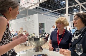 Italian Trade Agency: Italian Trade Agency mit 28 Winzerbetrieben erfolgreich auf der ProWein 2022