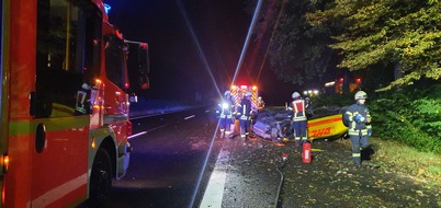 Feuerwehr Mülheim an der Ruhr: FW-MH: Verkehrsunfall mit zwei Verletzten auf der Bundesautobahn A40