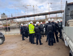 HZA-MS: Zoll pr&uuml;ft Baubranche im M&uuml;nsterland Bundesweiter Aktionstag / Hauptzollamt M&uuml;nster pr&uuml;ft Objekte in Bocholt, M&uuml;nster und Stadtlohn / Z&ouml;llner sto&szlig;en vor Ort auf 18 illegal besch&auml;ftigte Personen