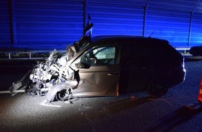 Polizeiinspektion Hildesheim: POL-HI: Folgenschwerer Unfall auf der A 7