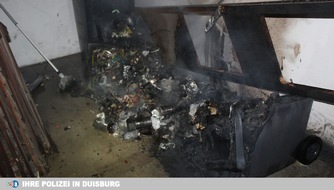 Polizei Duisburg: POL-DU: Neudorf-Ost: Mülltonnen brennen - Zeugen gesucht