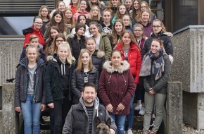 Kreispolizeibehörde Kleve: POL-KLE: 33 Mädchen am Girls´Day bei der Polizei Kleve zu Gast