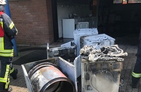 Feuerwehr Mülheim an der Ruhr: FW-MH: Wäschetrockner brannte in einer Unterkunft