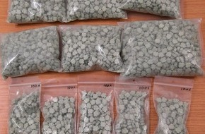 Bundespolizeidirektion Sankt Augustin: BPOL NRW: Bundespolizei beschlagnahmt über 4000 Ecstasypillen und nimmt Drogenschmuggler fest