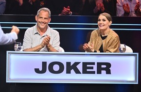 SAT.1: Premiere! Martina Hill traut sich am Donnerstag bei Jörg Pilawas "Das große Allgemeinwissensquiz" das erste Mal in eine Quiz-Show