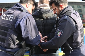 POL-E: Essen / Mülheim an der Ruhr: Polizei Essen stellt neue "Präsenz- und Kontrolleinheit (PKE)" vor