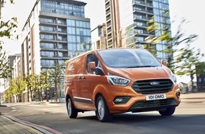 Ford-Werke GmbH: Neuer Ford Transit Custom: frisches Styling, cleverer Innenraum und optional als sparsame ECOnetic-Variante