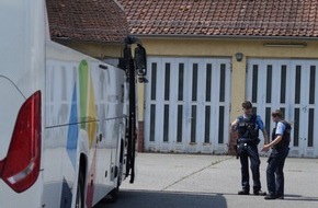Polizeipräsidium Südhessen: POL-DA: Darmstadt / BAB5 / BAB67: Polizei und Zoll führen Kontrollen auf der BAB 5 und 67 durch