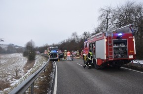 Polizeipräsidium Westpfalz: POL-PPWP: Frontalzusammenstoß im Gegenverkehr