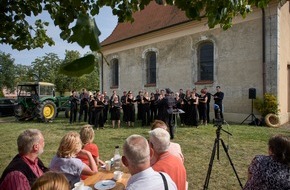 MDR Mitteldeutscher Rundfunk: MDR-Sommergesang 2025 beschenkt 14 gemeinnützige Kulturinitiativen in ganz Mitteldeutschland