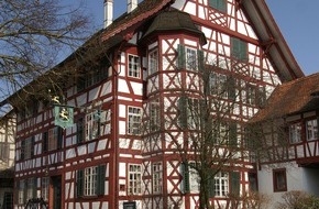 GastroSuisse: La locanda Zum Hirschen a Oberstammheim riceve il riconoscimento di "Albergo storico dell'anno 2014" / L'albergo Paxmontana a Flüeli-Ranft ottiene il premio speciale 2014 (IMMAGINE)