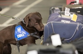 Hauptzollamt Dortmund: HZA-DO: Gut informiert durch den Zoll / Tipps f&uuml;r eine sorgenfreie R&uuml;ckkehr aus dem Urlaub