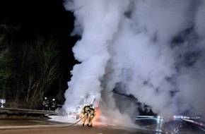 Feuerwehr Pforzheim: FW Pforzheim: LKW-Brand auf der BAB 8