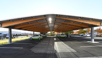 ClickCon GmbH: Weltpremiere auf der Intersolar/Power2Drive: ClickCon pr&auml;sentiert ClickFast - das neue ultraschnelle PV-Indach-Montagesystem