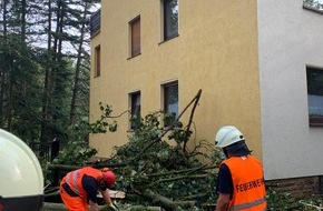 Feuerwehr Hattingen: FW-EN: Unwetter sorgt für 70 Einsätze bei der Hattinger Feuerwehr