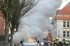 Polizeiinspektion Cuxhaven: POL-CUX: PKW Brand in Cuxhaven (Foto im Anhang)