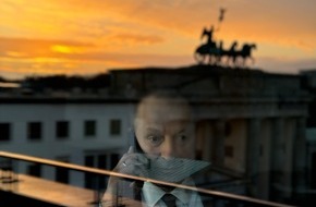 Bundesverband Garten-, Landschafts- und Sportplatzbau e. V. GaLaBau / Grün in die Stadt: "Kurs halten bei der Klimaanpassung! Mittelstand stärken! Bürokratie abbauen!" / Forderungen des Bundesverbandes Garten-, Landschafts- und Sportplatzbau ...