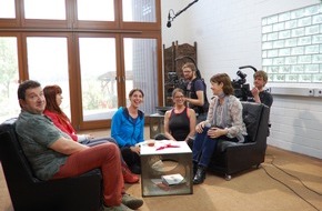 ZDF: ZDF-Doku-Reihe "MAKE LOVE" Vier neue Ausgaben mit Ann-Marlene Henning (FOTO)