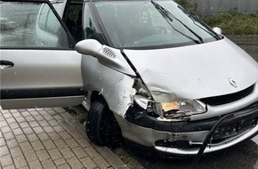 Polizei Mettmann: POL-ME: Mit geklautem Auto verunfallt: Polizei ermittelt - Langenfeld / Köln - 2305021