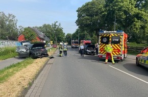Feuerwehr Dinslaken: FW Dinslaken: Schwerer Verkehrsunfall auf der B8