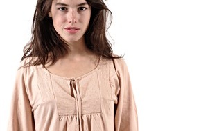 Helvetas: Fair und schön: Eliane Ceschi startet mit organic cotton Linie bei Helvetas (BILD/ANHANG)