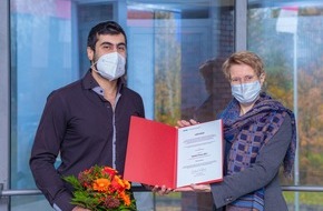 Universität Bremen: DAAD-Preis für Kameel Khoury