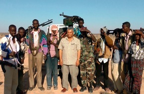 SWR - Das Erste: "Der gefährlichste Film meines Lebens" Reportage von Ashwin Raman über die Piraterie vor Somalias Küsten am 27. August 2012, 22.45 Uhr im Ersten (BILD)