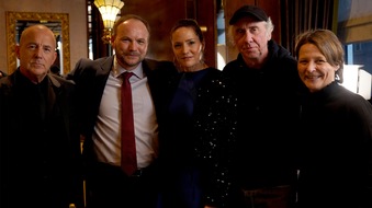 NDR / Das Erste: Drehstart f&uuml;r ARD/ORF/SRF Dokudrama &bdquo;Benko - Size does matter" (AT) mit u.a. Thomas Stipsits, Heino Ferch, Lisa Wagner