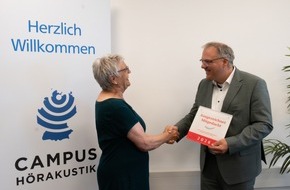 Bundesinnung der H&ouml;rakustiker Kd&ouml;R: Auszeichnung f&uuml;r gelebte Inklusion in Bildung und Beruf / Campus H&ouml;rakustik erh&auml;lt G&uuml;tesiegel des SoVD Schleswig-Holstein