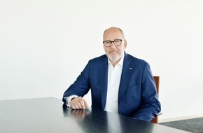 Debeka Versicherungsgruppe: Reformbedarf bei der Altersvorsorge: Bürger verlieren Vertrauen in ausreichende Rente / Umfrage zeigt große Skepsis - Gender Pension Gap sorgt zusätzlich für Unsicherheit
